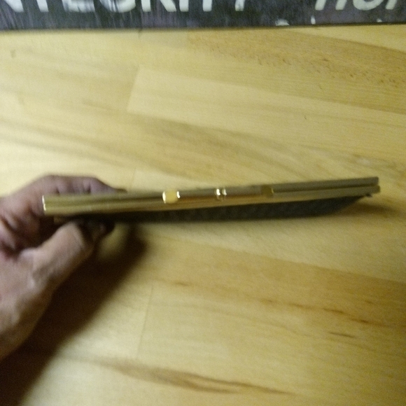 Women's Vintage Black Clutch Purse with Matching Billfold Wallet - Picture 11 of 11